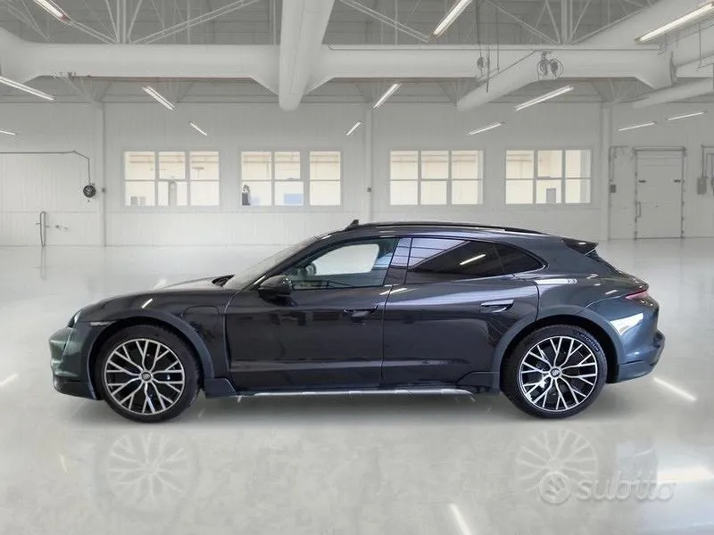Porsche Taycan 2023 photo 5