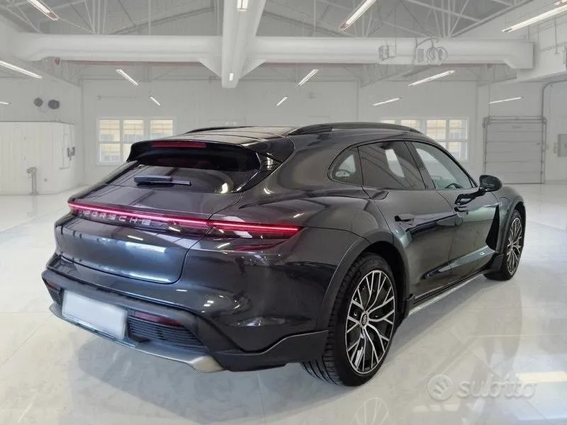 Porsche Taycan 2023 photo 4