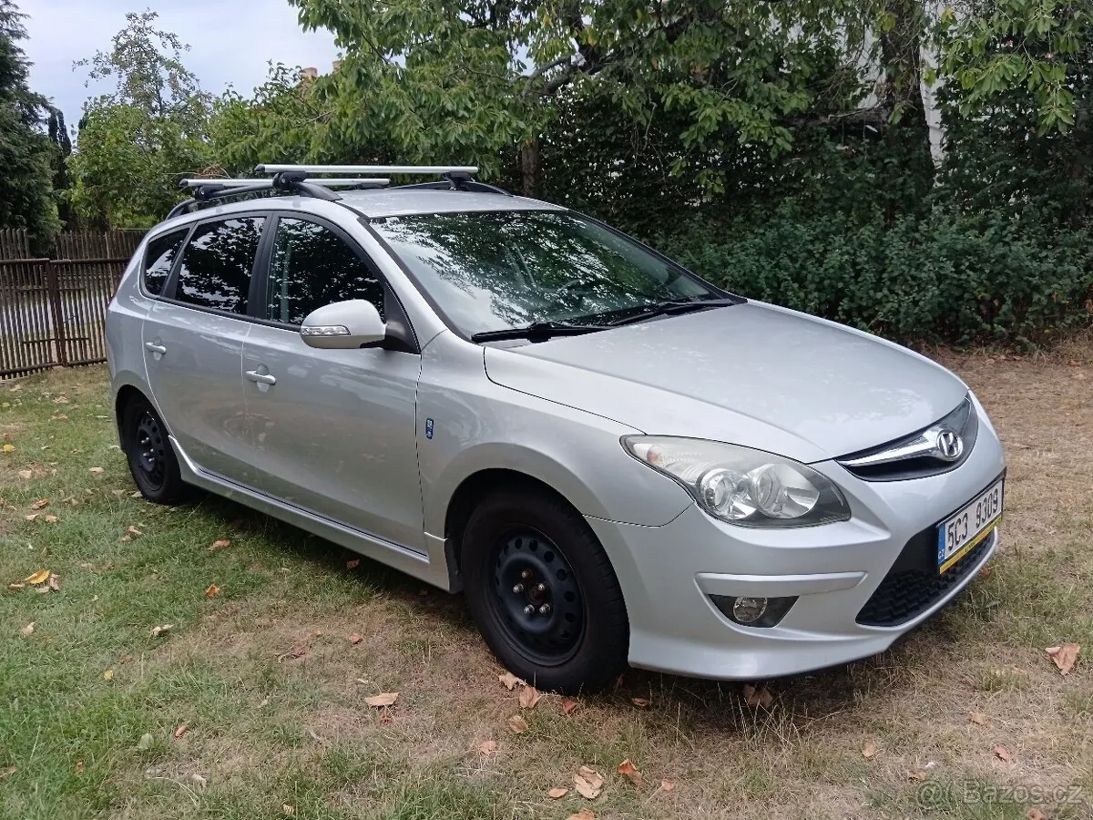 Hyundai I30 2011 photo 2