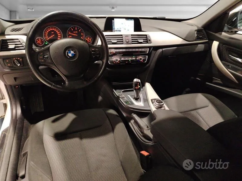 BMW 3 Series 2017 photo 5