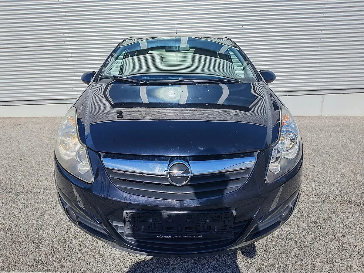 Opel Corsa 2010 photo 3