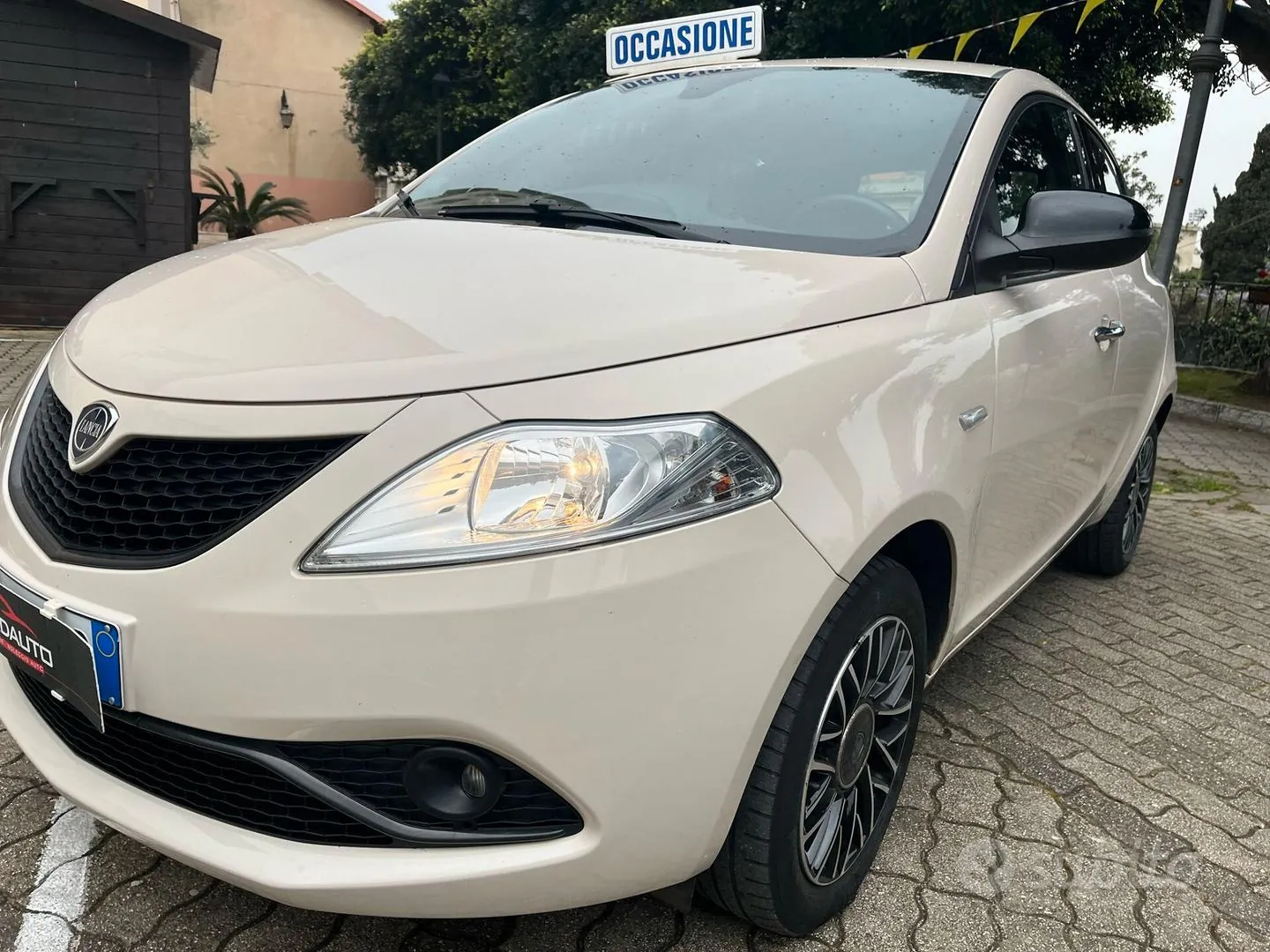Lancia Ypsilon 2019 photo 2