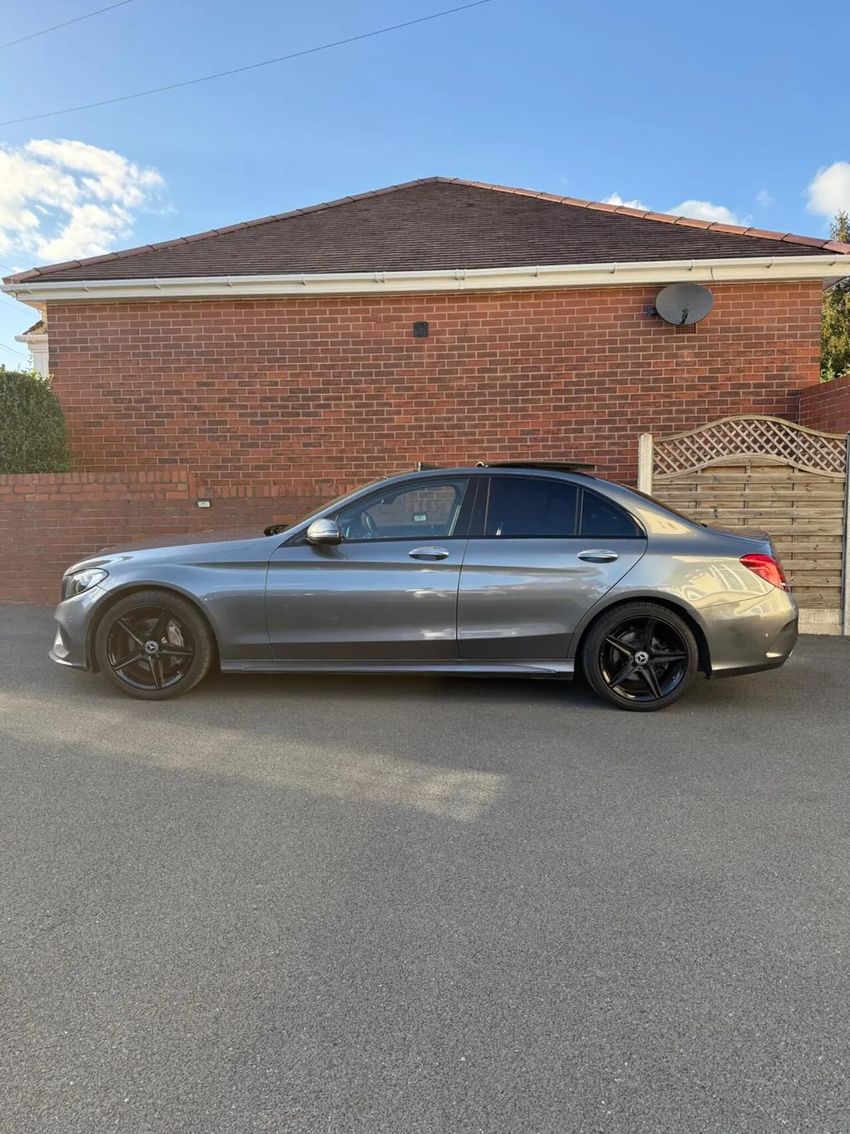 Mercedes-Benz C-Class 2018 photo 2