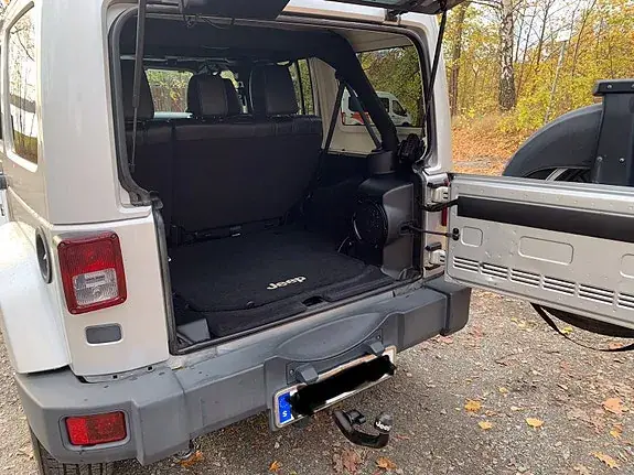 Jeep Wrangler 2011 photo 4