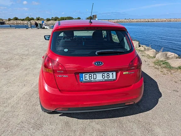 Kia Venga 2010 photo 4