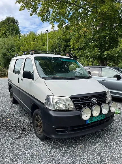 Toyota Hiace