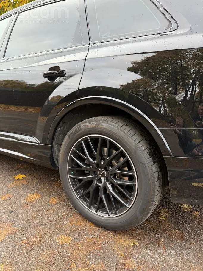 Audi Q7 2020 photo 4
