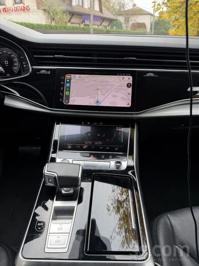 Audi Q7 2020 photo 2