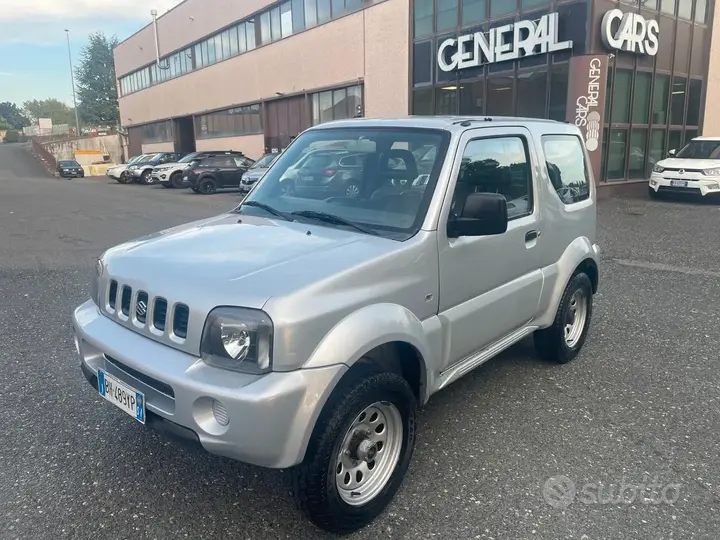 Suzuki Jimny 2000 photo 2