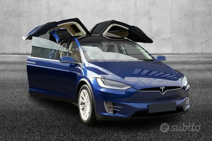 Tesla Model X 2017 photo 2