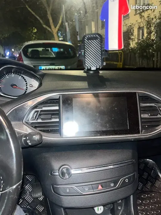 Peugeot 308 2016 photo 3