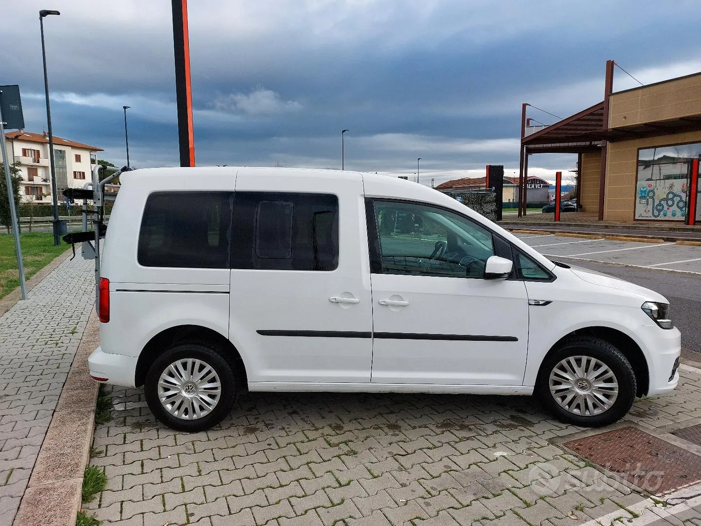 Volkswagen Caddy 2018 photo 2