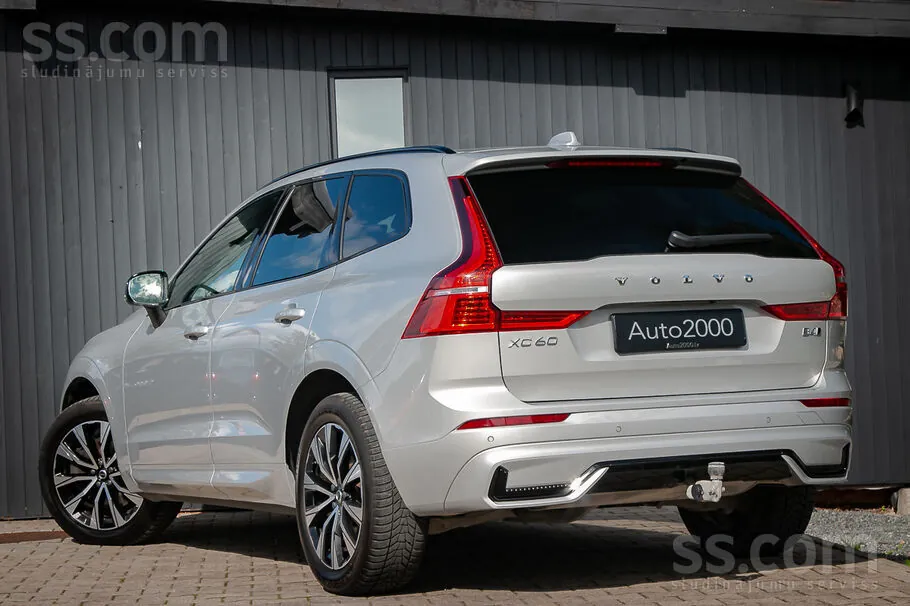 Volvo Xc60 2023 photo 4