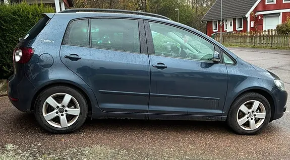 Volkswagen Golf Plus 2011 photo 2