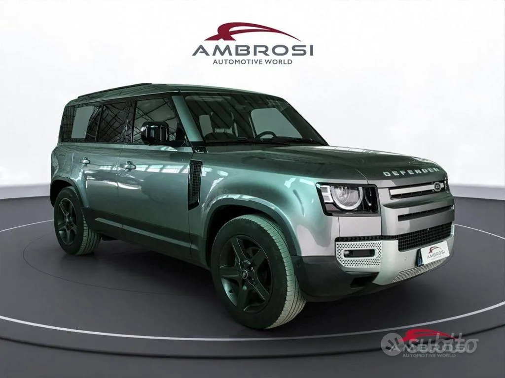 Land Rover Defender 2021 photo 2
