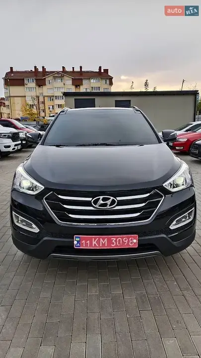 Hyundai Santa Fe 2013 photo 2