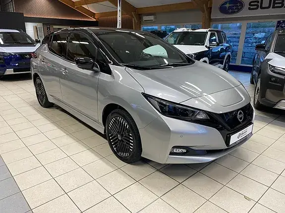 Nissan Leaf 2023 photo 3