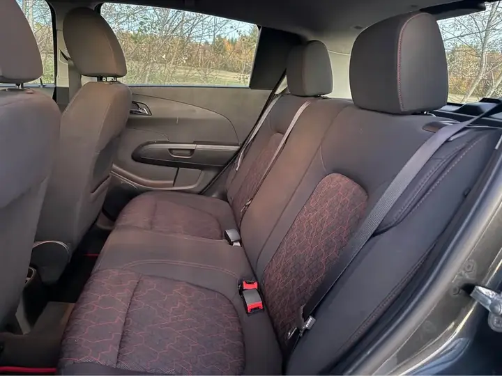 Chevrolet Sonic 2017 photo 5