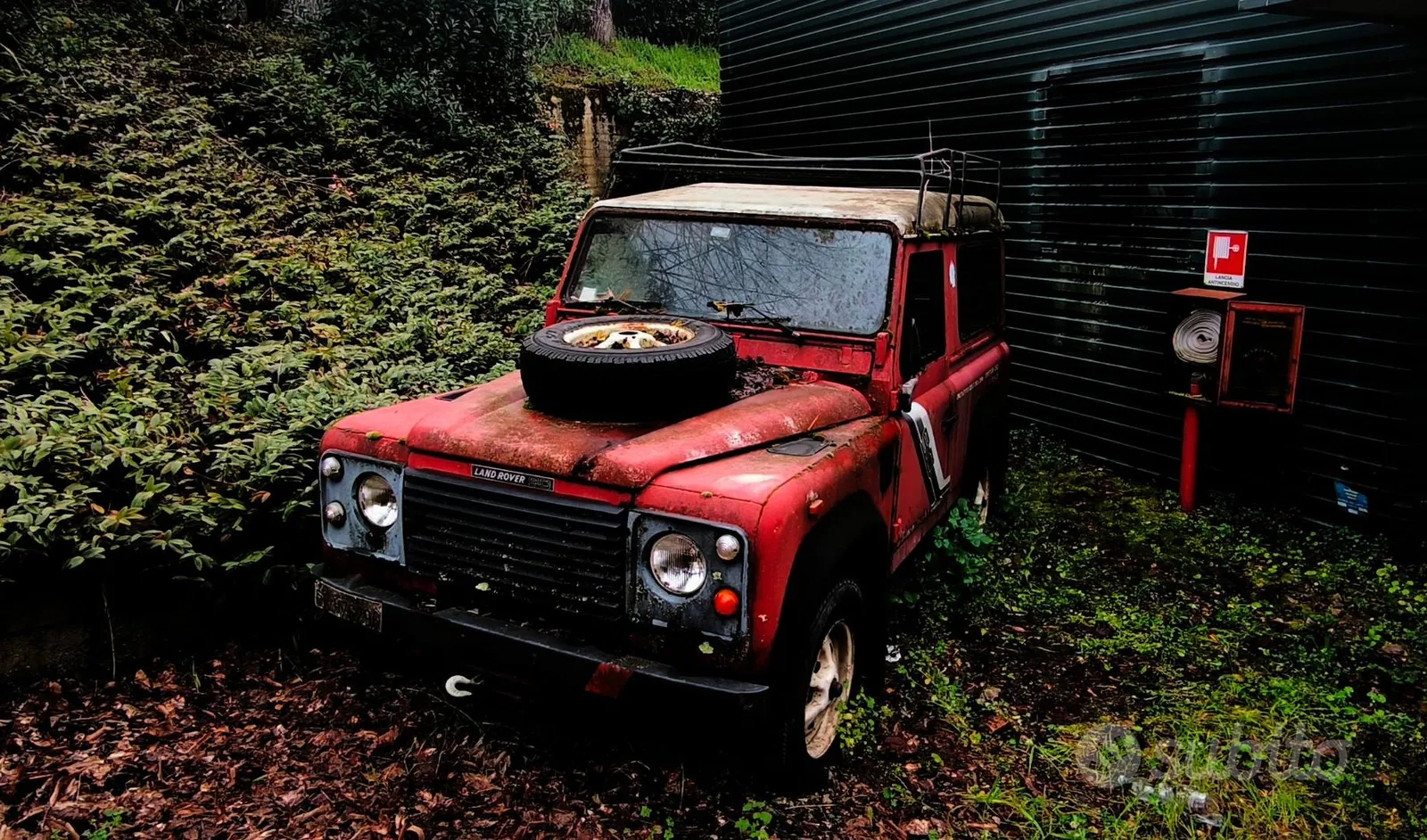 Land Rover Defender 1989 photo 2