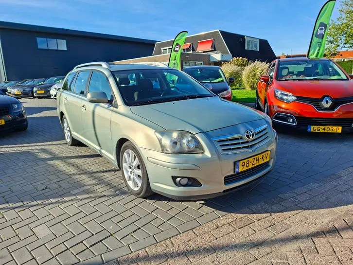 Toyota Avensis 2008 photo 2