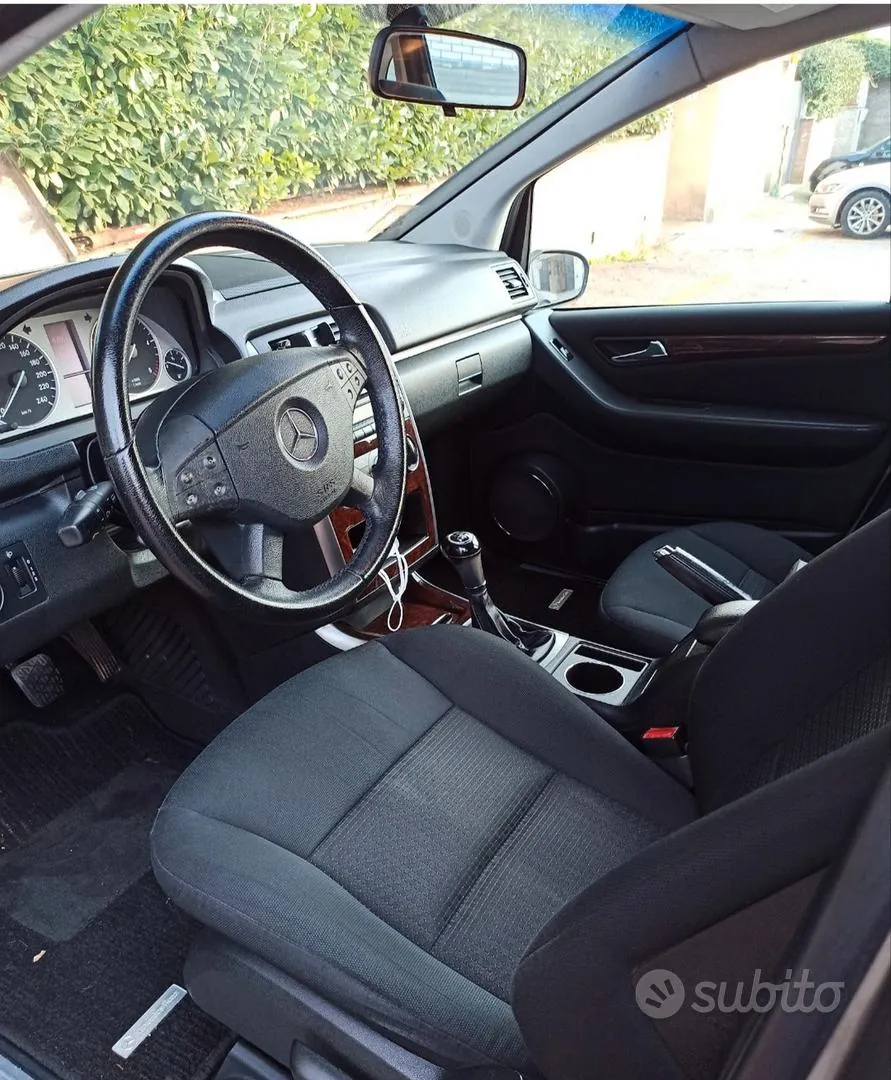 Mercedes-Benz B-Class 2008 photo 5