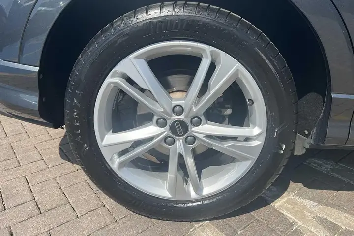 Audi Q3 2024 photo 5