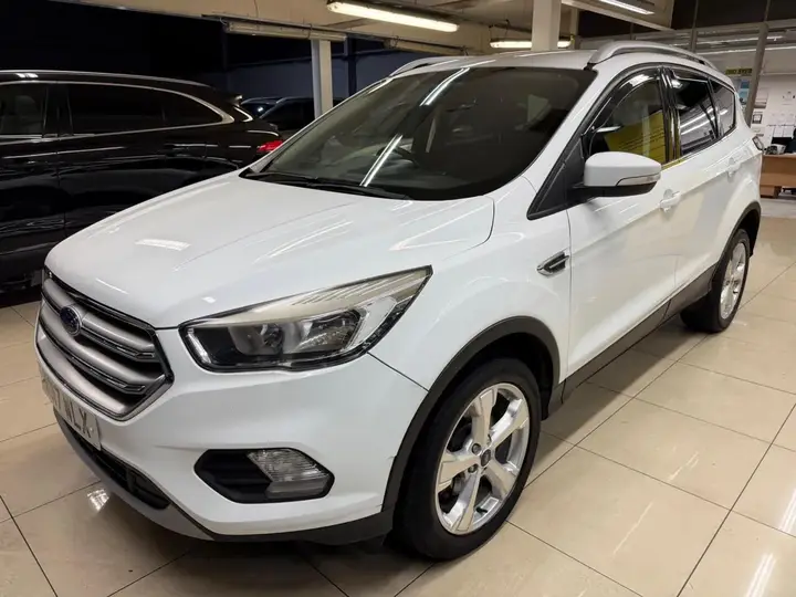 Ford Kuga 2017 photo 4