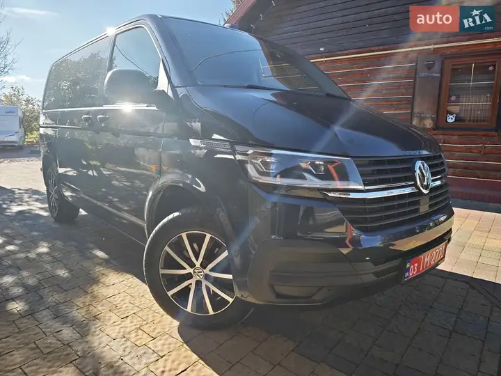Volkswagen Caravelle