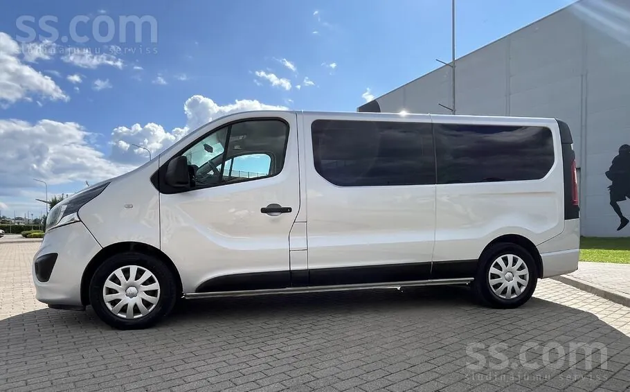 Opel Vivaro 2017 photo 3