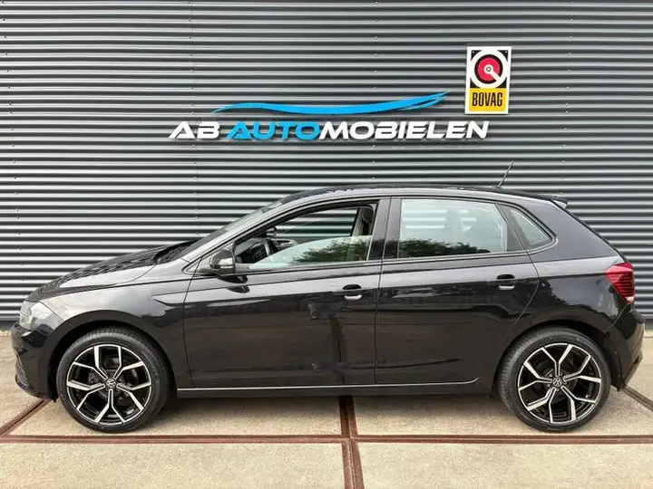 Volkswagen Polo 2018 photo 2