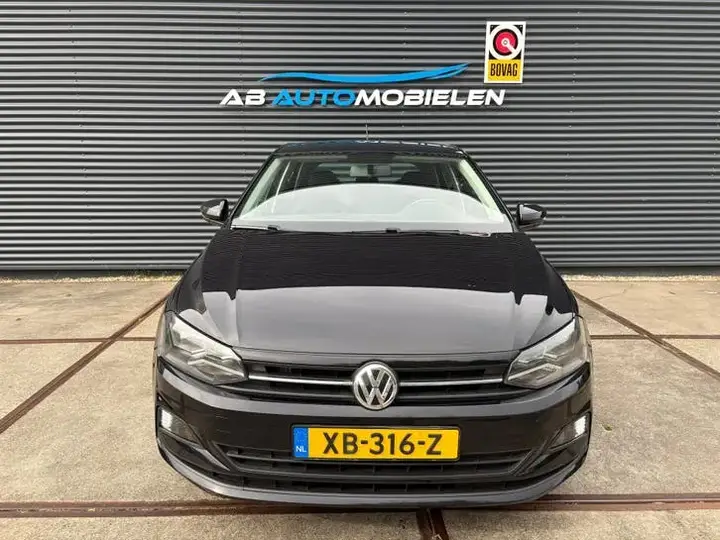 Volkswagen Polo 2018 photo 3
