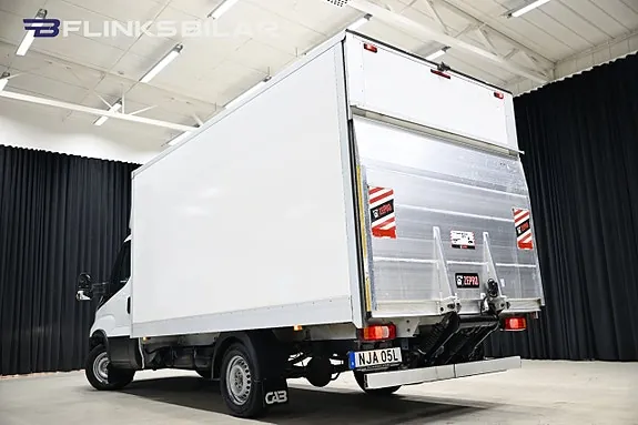 Iveco Daily 2023 photo 4