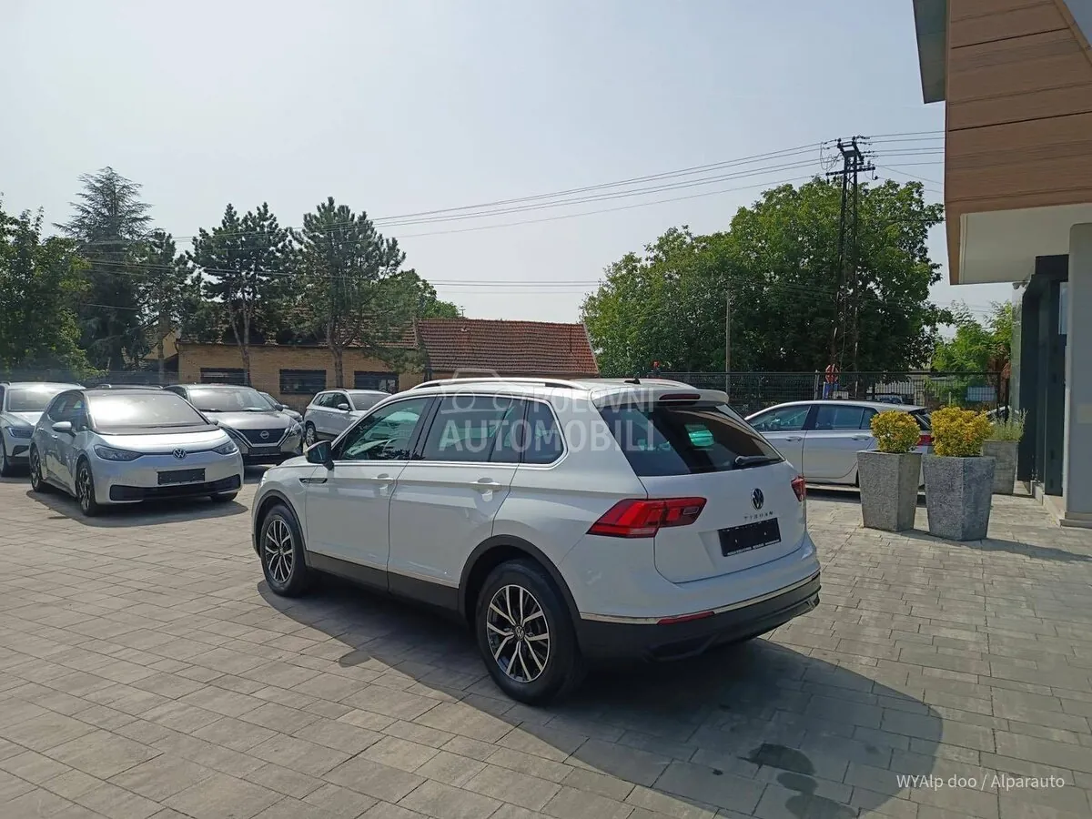 Volkswagen Tiguan 2022 photo 3