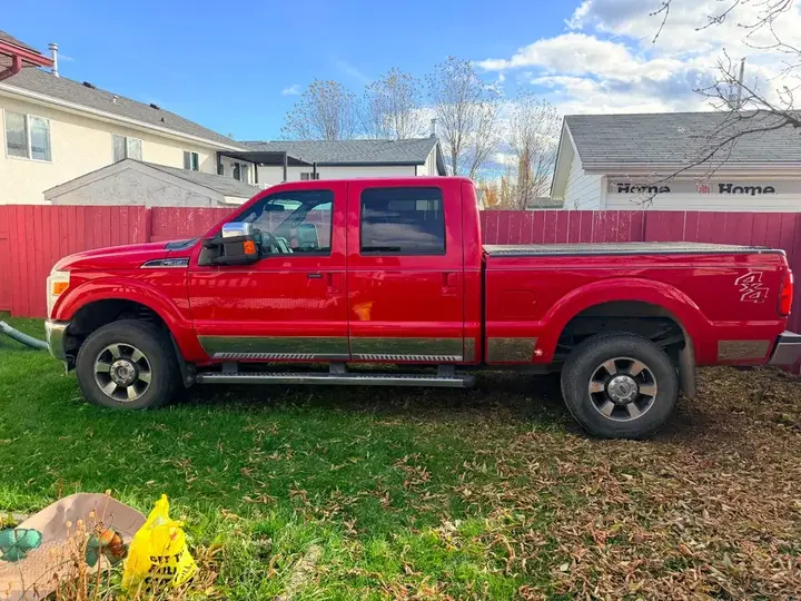 Ford F350 2011 photo 2