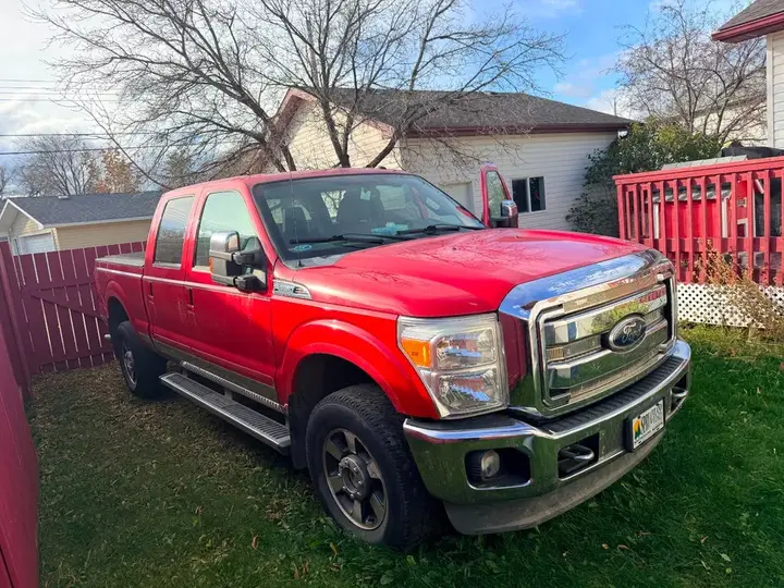 Ford F350 2011 photo 3