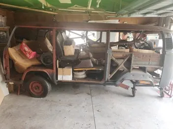 Volkswagen Kombi 1974 photo 2