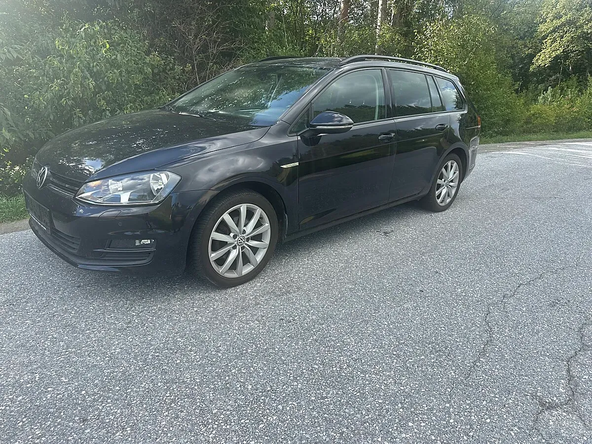 Volkswagen Golf 2015 photo 2