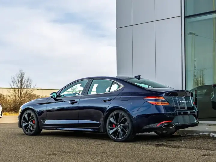 Genesis G70 2023 photo 5