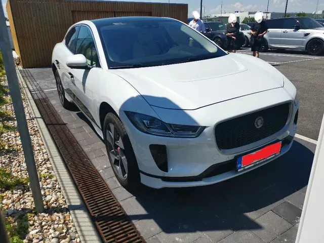 Jaguar I-Pace