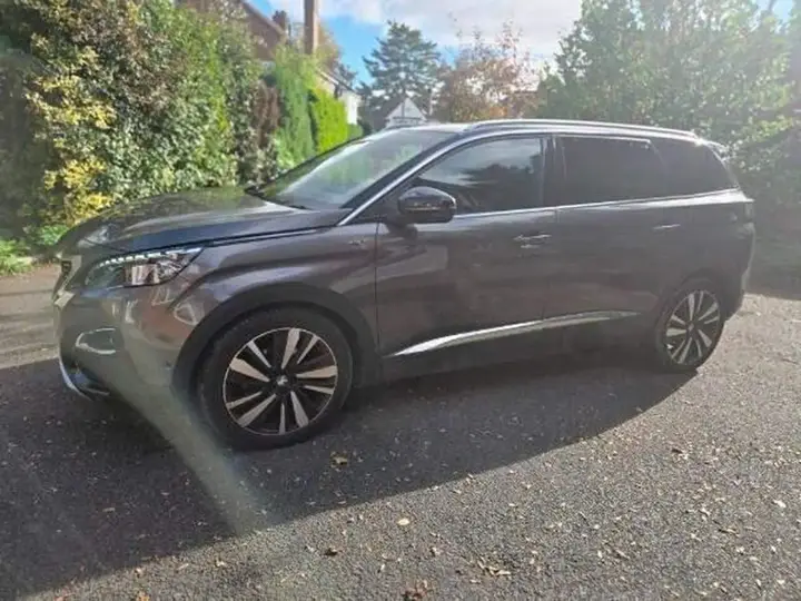 Peugeot 5008 2020 photo 4
