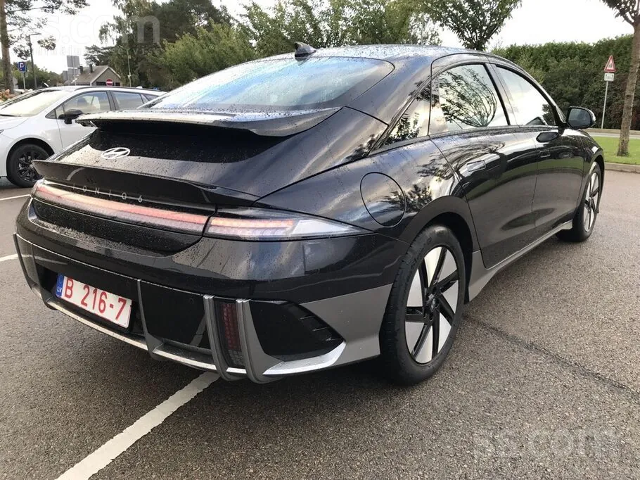 Hyundai Ioniq 6 2023 photo 5
