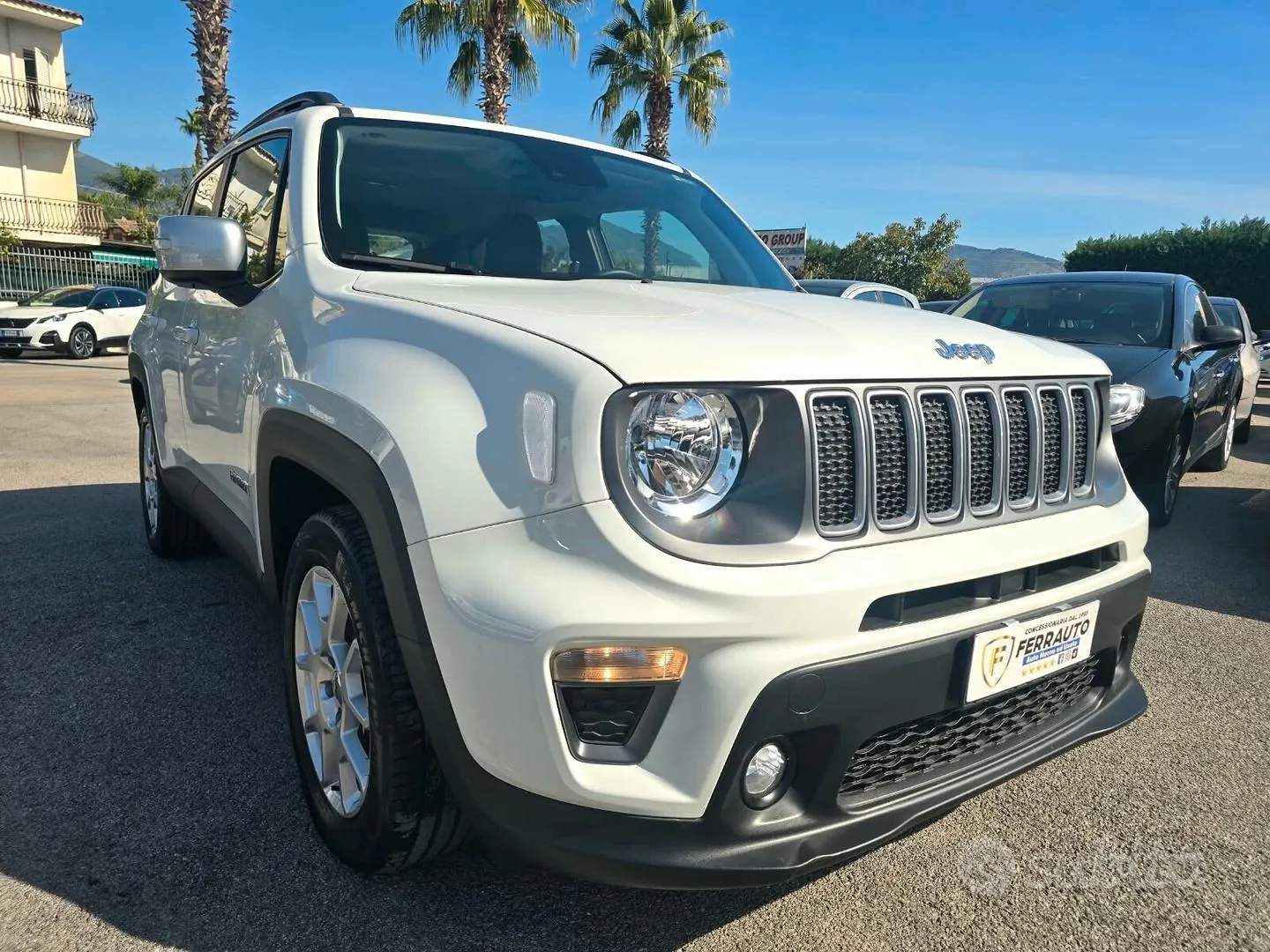 Jeep Renegade 2022 photo 2