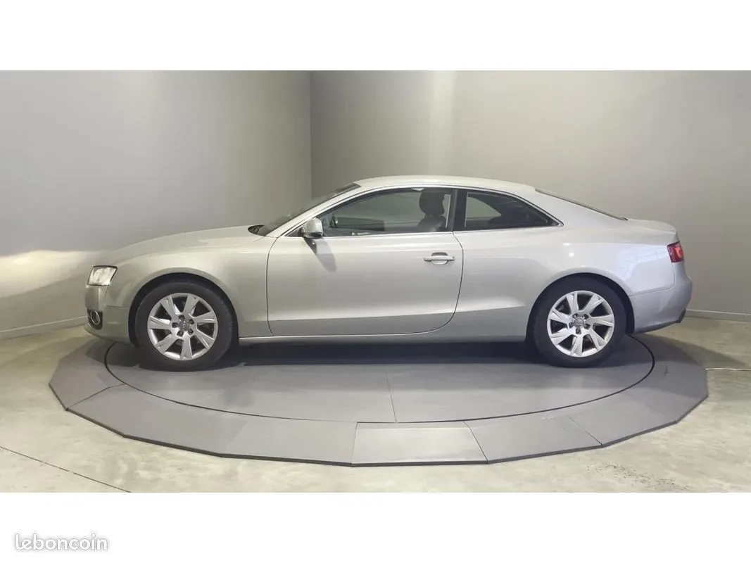 Audi A5 2011 photo 5