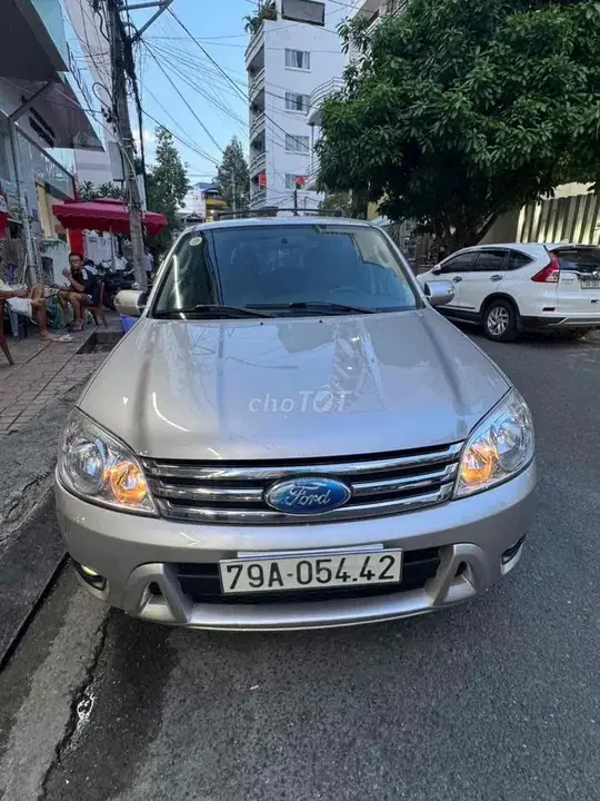 Ford Escape 2009 photo 2