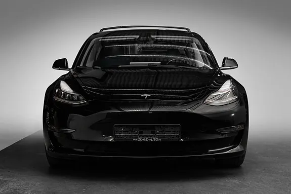 Tesla Model 3 2019 photo 4