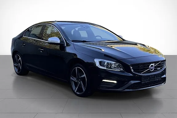 Volvo S60 2015 photo 3