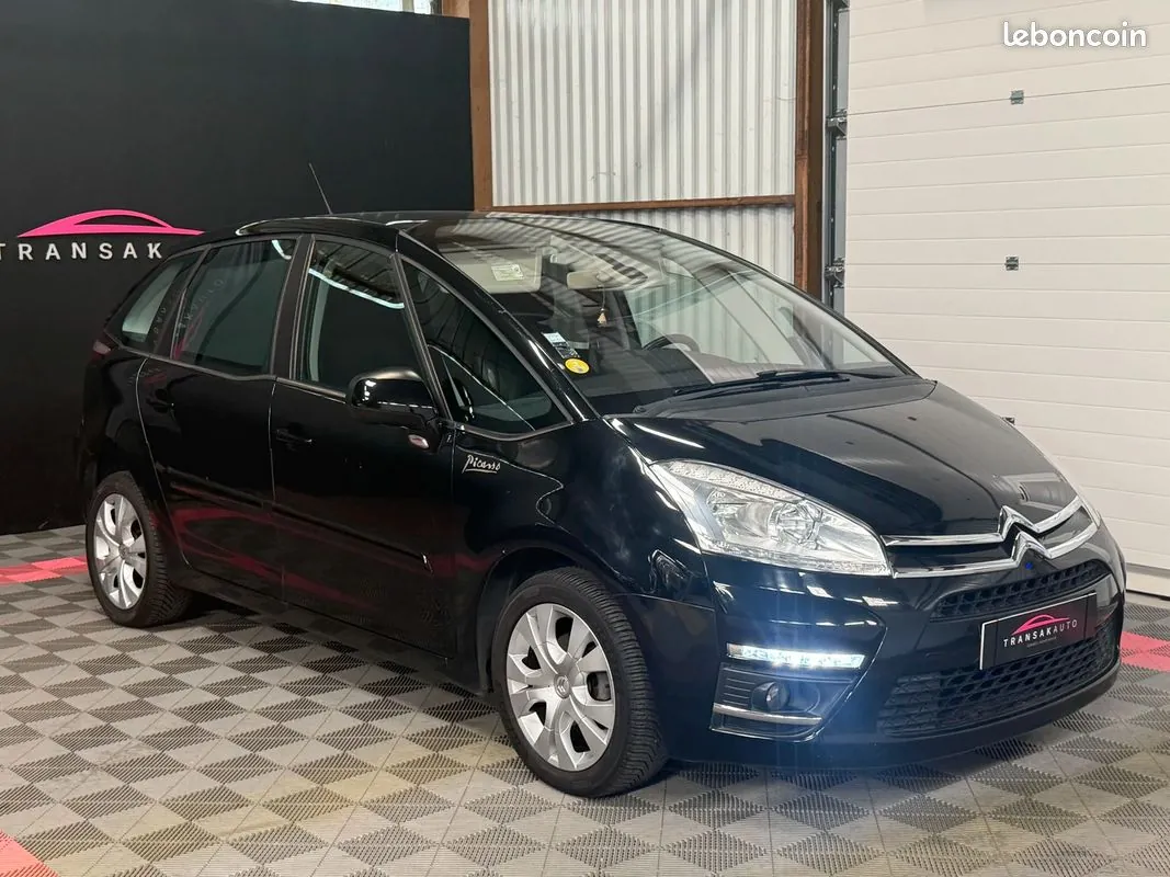 Citroen C4 Picasso 2011 photo 3
