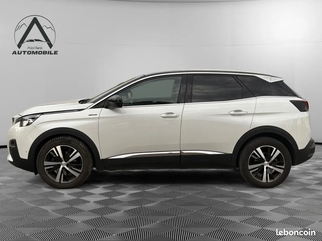 Peugeot 3008 2019 photo 2