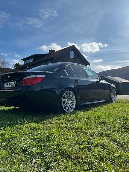 BMW 520D 2009 photo 4