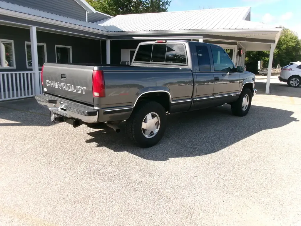 Chevrolet Silverado 1500 1999 photo 3